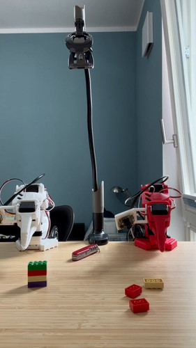 O 1aweiwb8E9u2Fb.jpg