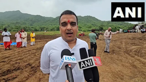 IzZlL7QZBKmizpL .jpg