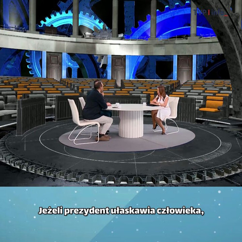 HinVuaHhr2uPK 9W.jpg