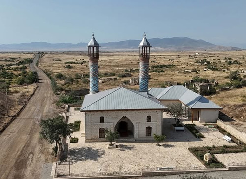 519153256 18391462333140149 2237815157631838773 n.jpg?stp=dst jpg s600x600 tt6& nc cat=102&ccb=1 7& .jpg