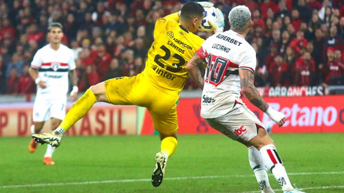 Athletico supera São Paulo nos pênaltis e avança às quartas da Copa do Brasil