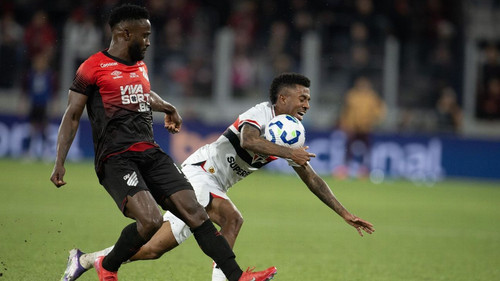 Marcos Antônio elogia desempenho do São Paulo após eliminação no torneio