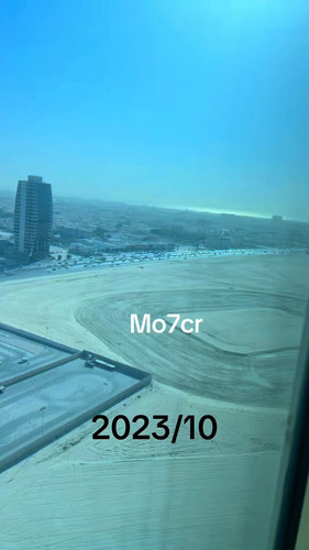 Ic71wmLZntw2Kxiy.jpg