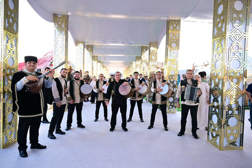 GxwEgYdWMAAJij6.jpg