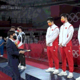 983558224.gif