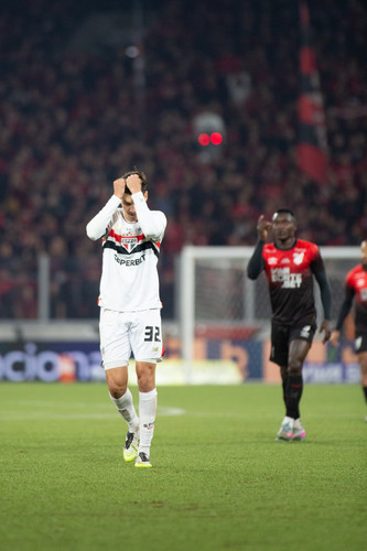 FOCO TOTAL!! Após eliminação foco do time é o Brasileirão e a Libertadores 