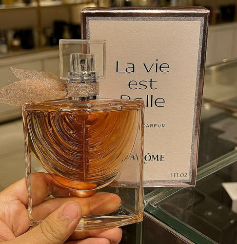 Lancôme La Vie Est Belle Iris.jpg