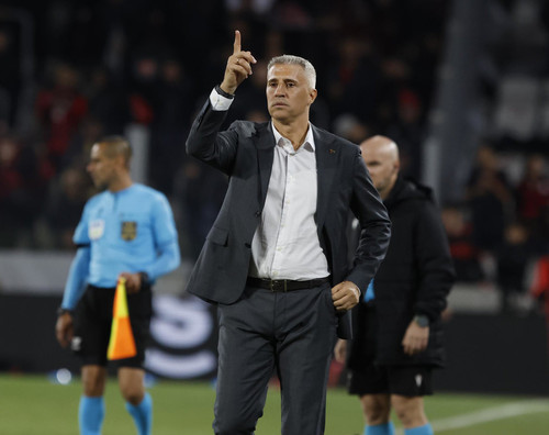 Crespo reflete sobre decisões e pede equilíbrio após eliminação do São Paulo