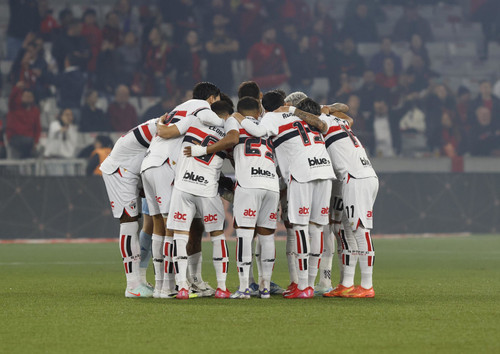 Desempenho do São Paulo: quem se destacou e quem decepcionou contra o Athletico-PR