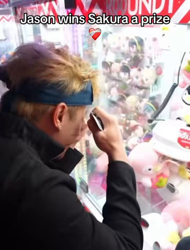 3YGiYYqSxESWd 0W.jpg