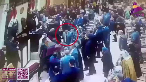 hzCAkW8H Ry776eK.jpg