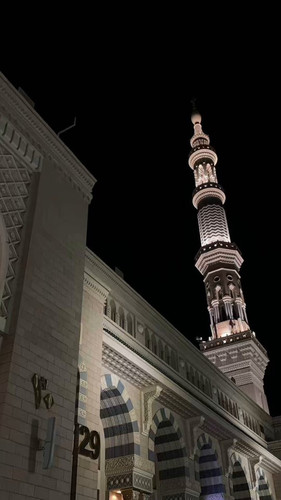 Z9ld2Jm5dMf9hL 5.jpg