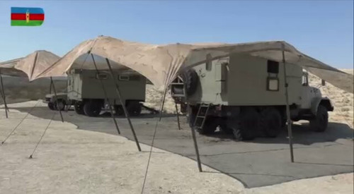 kA2WBdO7ND8hj 6L.jpg