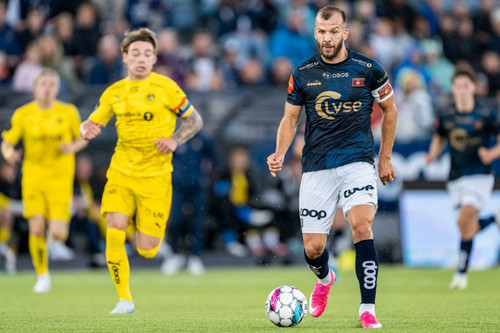 d4904576 06b4 4869 b259 60a7a0010bd3.jpg