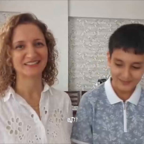 vo8ad7UE 4puzrI2.jpg