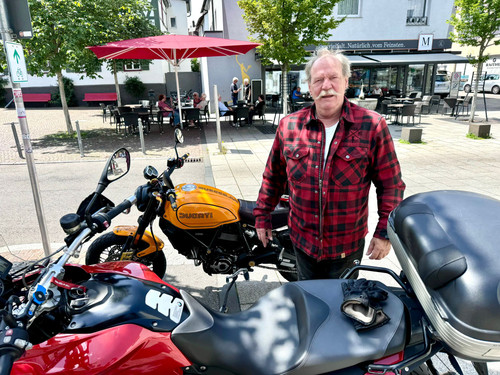 cf83822e e8eb 4faf a103 d815103e156b.jpg