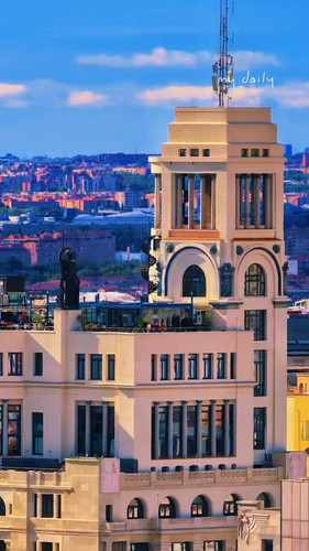 N0HRqI9UBT9M2 DE.jpg