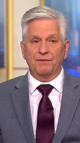 BDuqBDPiSvcFa pa.jpg