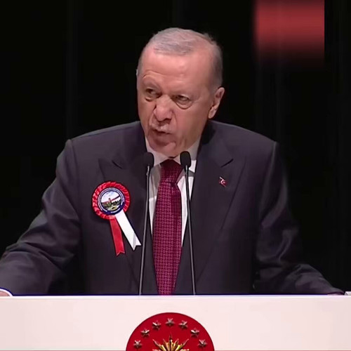 VyZ YgPFjRgFX3 o.jpg