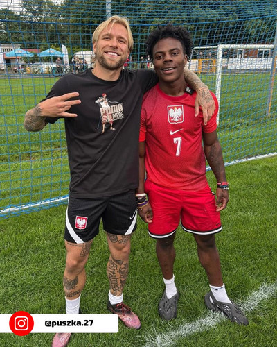 GwDzf 2XcAA8v0A?format=jpg.jpg