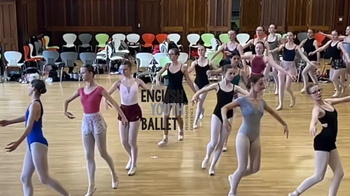 OZ gyxNjdqTmOt1D.jpg