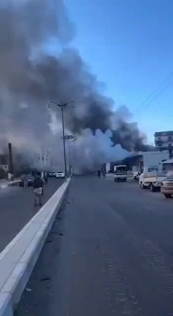 661M0EnilR8Yhb4 .jpg