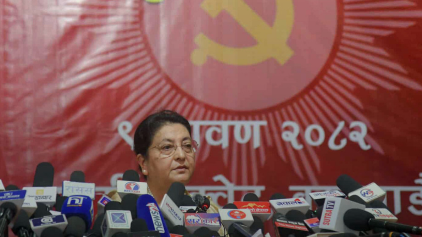 पूर्वराष्ट्रपति भण्डारीको भनाइ : ‘म अझै एमालेमै छु, निर्णय भावनामा गरिएको’