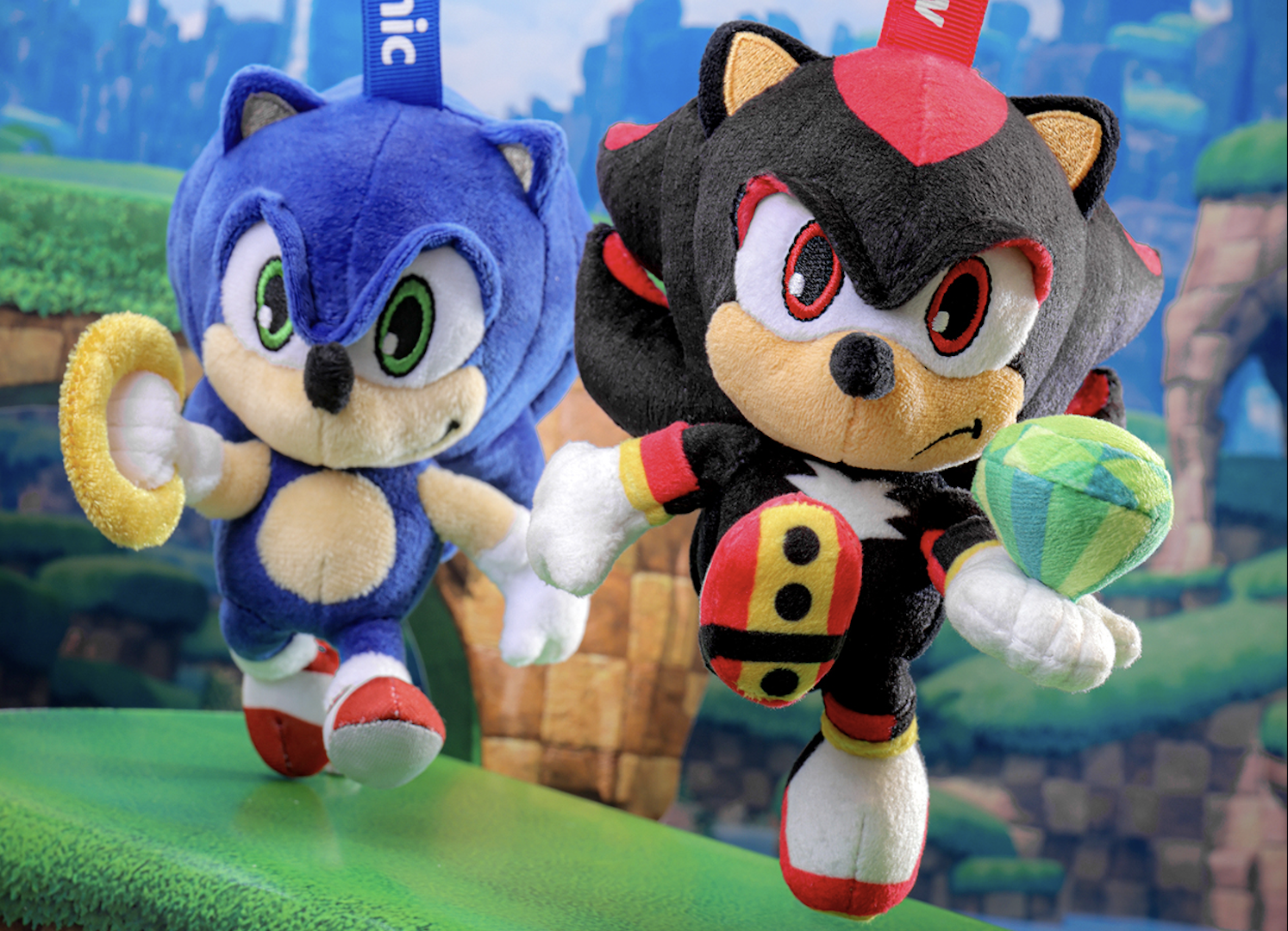 Sonic and Shadow Zoom into Cosbi’s Plush Keychain Collection! Sonic and Shadow Zoom into Cosbi’s Plush Keychain Collection!