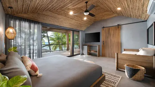 Get the Best Boutique Hotels Roatan.webp