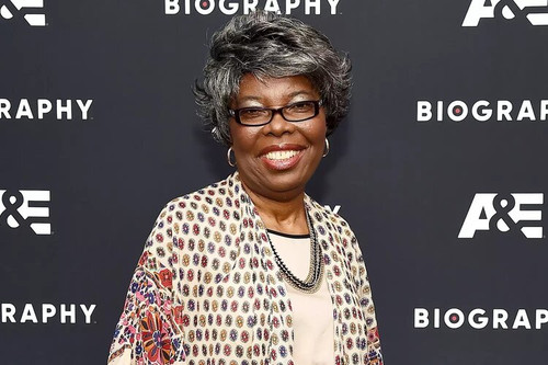 voletta wallace 022125 c2b9e5b27c6d44ad80a19a5fbf73d9db.jpg