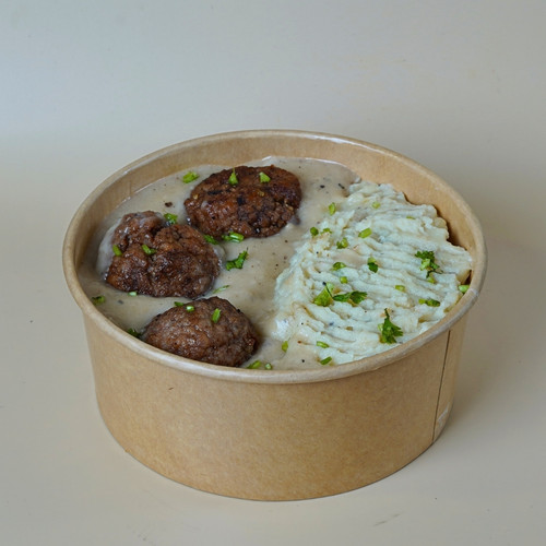 Meatballs Mashed Potatoes Mushroom sauce.jpg