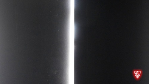 4dSBCx7lbYrq9A8S.jpg