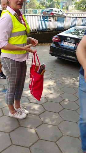 9aVTnRLqaPxNA73 .jpg