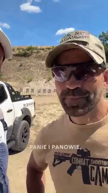 Hu8 1yIYa3utLM0 .jpg