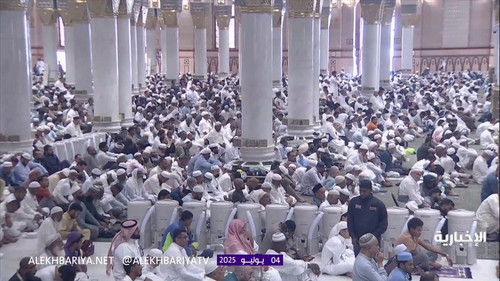 EEbAdoGx2mDEXM V.jpg