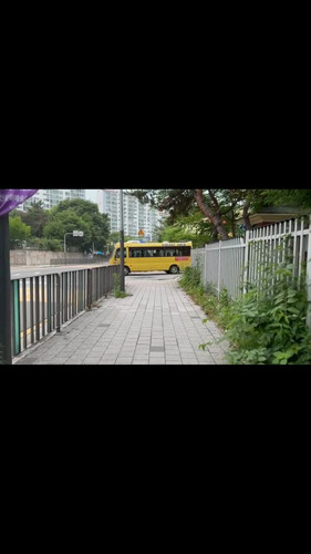 Z Px3D7J7OEbz6oR.jpg