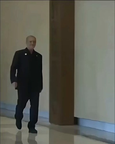 t20jKZFcezmVzDKO.jpg