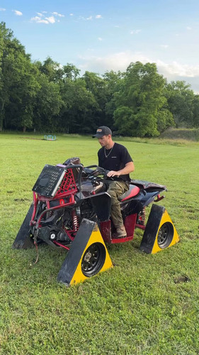 5IQt804R27BLoU z.jpg