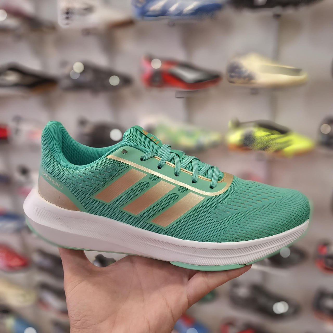 Tênis adidas Latin Run 2 Corrida Com Amortecimento Feminino