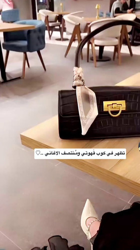 Ed8Cyc3M1xDdl5p .jpg