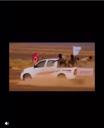 JXvB6jWPeYZMfpAk.jpg