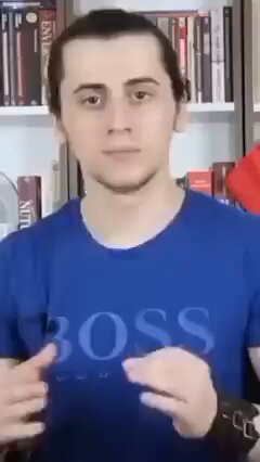 cFCe2CskdTz8CH1V.jpg