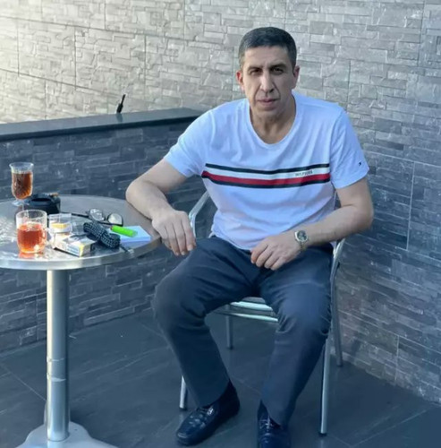 GvKIPVwXwAA0X2v.jpg