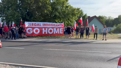 c8 uL8d6UcQZDoVy.jpg