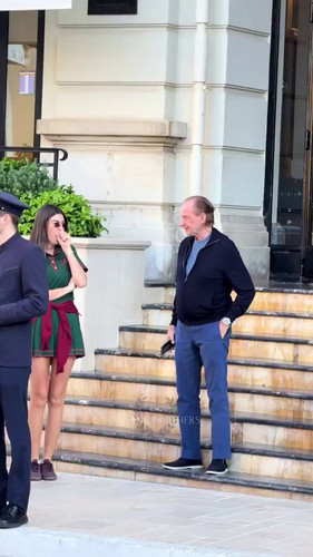 uRLr1N YAwiTQlSH.jpg