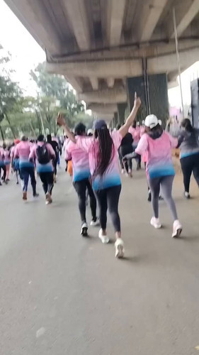 3V9 7cVXFAJ5WOAD.jpg