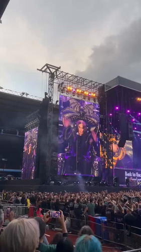 6HH YnvQd2SY Q a.jpg