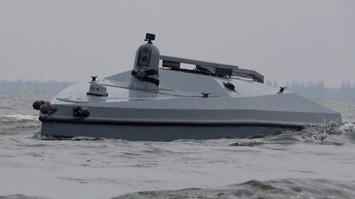 GvHKYeWXcAAO1gt.jpg