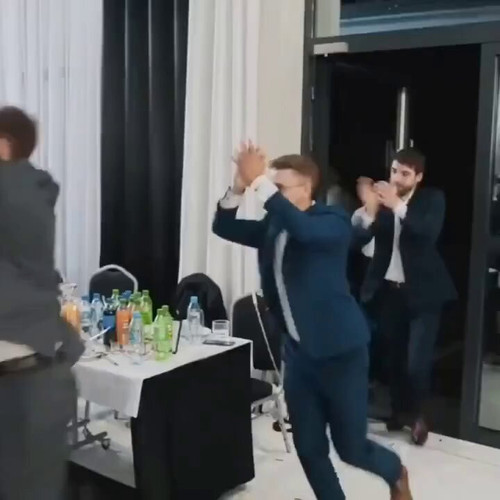 9xpjTq iNM Hyab.jpg