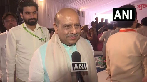 5qV6Ftfd7zXK oxw.jpg